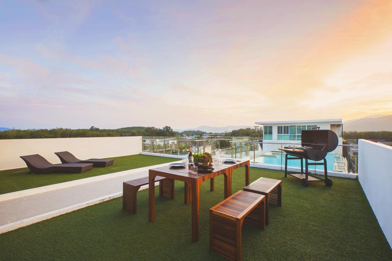 The Wide Condotel - Phuket Buitenkant foto