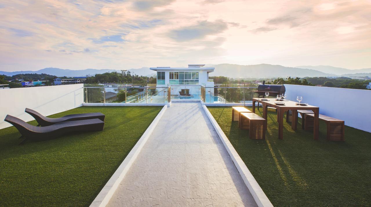 The Wide Condotel - Phuket Buitenkant foto