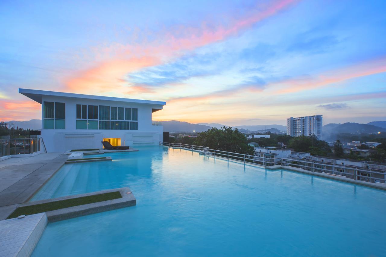 The Wide Condotel - Phuket Buitenkant foto