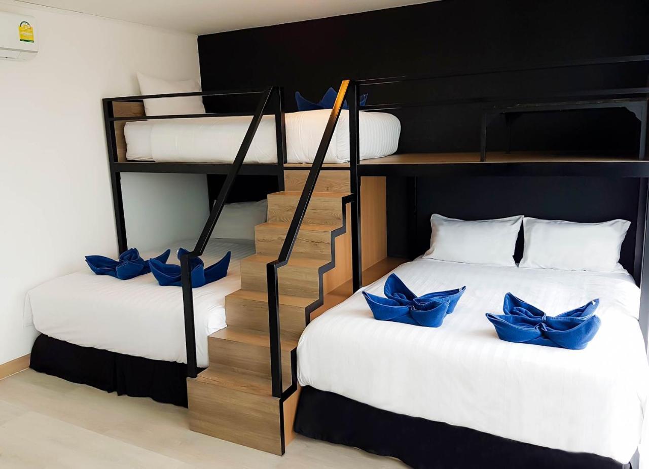 The Wide Condotel - Phuket Buitenkant foto
